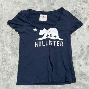 HOLLISTER tee